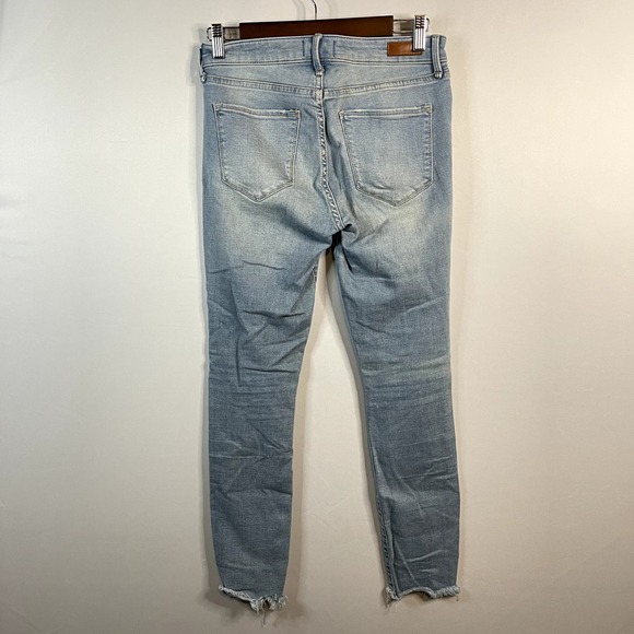 AF Abercrombie and Fitch Womens Harper Low Rise Ankle Jeans Distressed Size 4L - Picture 4 of 5